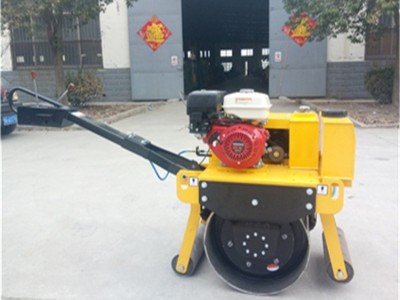 現(xiàn)貨供應(yīng)壓路機(jī)新鋪道路壓實機(jī)單輪壓路機(jī)