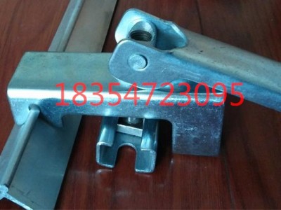 2021  濟(jì)寧國龍   T型手柄夾持器