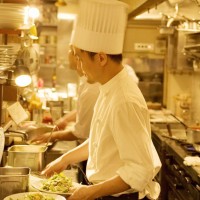 澳大利亞中西餐廚師、服務(wù)員