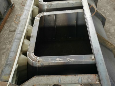 框格護坡模具廠家供貨，平鋪框格模具物美價廉