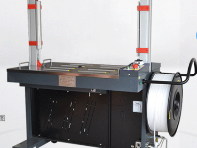 全自動水果紙箱打包機——自動完成聚帶、熱合、切斷、出帶的捆扎全過程