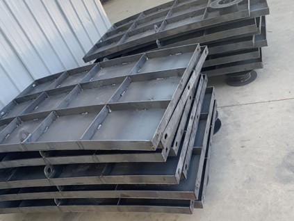 風(fēng)力發(fā)電基礎(chǔ)樁模具 風(fēng)機(jī)基礎(chǔ)模具全新報(bào)價(jià) 鑫譯德模具