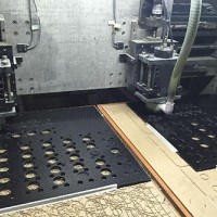 碳纖維板和管可以機加工嗎？