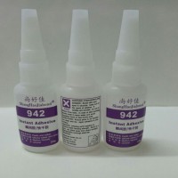 硅膠粘PE用什么膠水粘接，硅膠粘PE快干膠水