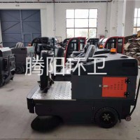 電動(dòng)掃地車給物業(yè)公司帶來了哪些好處