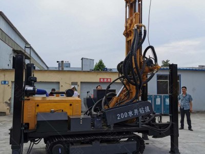 液壓氣動水井鉆機(jī) 農(nóng)用水井鉆機(jī) 液壓水井鉆機(jī)
