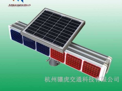 合山雙面六燈太陽(yáng)能爆閃燈 led交通警示燈 交通設(shè)施廠家