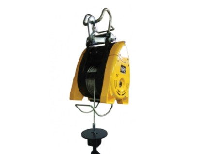 貴州DUKE小金剛提升機(jī)價(jià)格,小金剛提升機(jī)設(shè)有防逆卷裝置