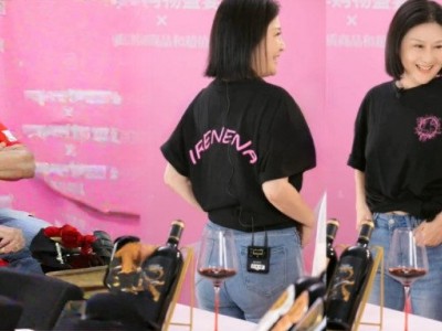 溫碧霞IRENENA服裝品牌印花圓領短袖ins風中長款T恤