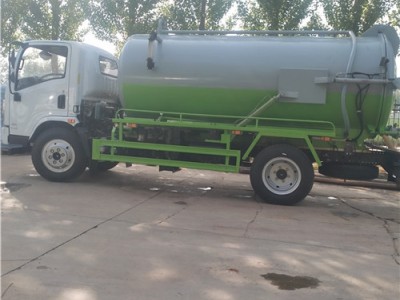 東風(fēng)環(huán)衛(wèi)10方吸污車菏澤廠家直銷價(jià)格低價(jià)多少錢臺