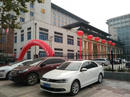 西安長(zhǎng)安區(qū)噴繪桁架舞臺(tái).kt板,易拉寶,注水旗,形象墻,立牌