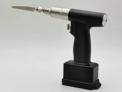 醫(yī)用胸骨鋸的使用