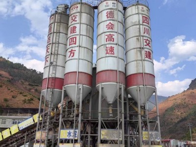 北京攪拌站拆除公司整廠拆除回收二手商混攪拌站設(shè)備廠家