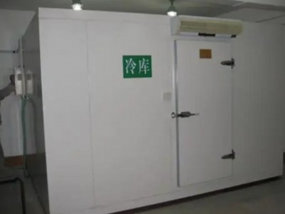 專業(yè)維修大中小型家用商用中央水冷機組養(yǎng)殖機組水源熱泵