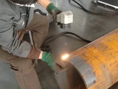 鋼筒激光清洗除銹技術(shù)優(yōu)勢及應(yīng)用場景